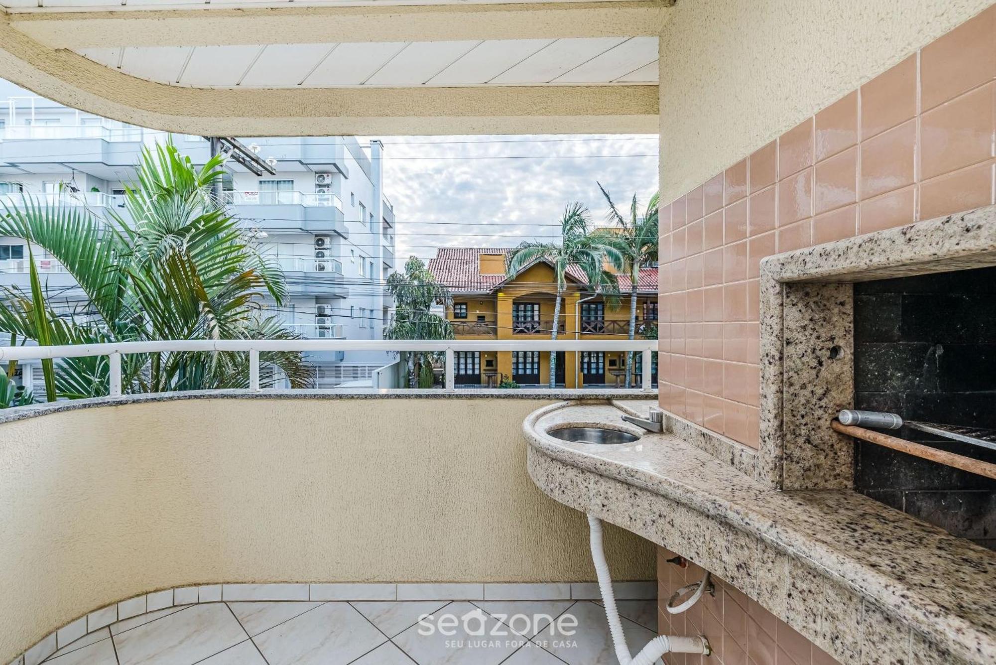 Apto C/varanda A 3min Da De Bombas Fdl103 Apartment Bombinhas